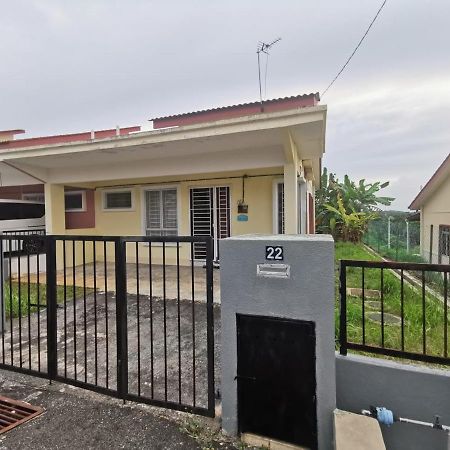 As'Cattleya Homestay Sepang Exteriör bild