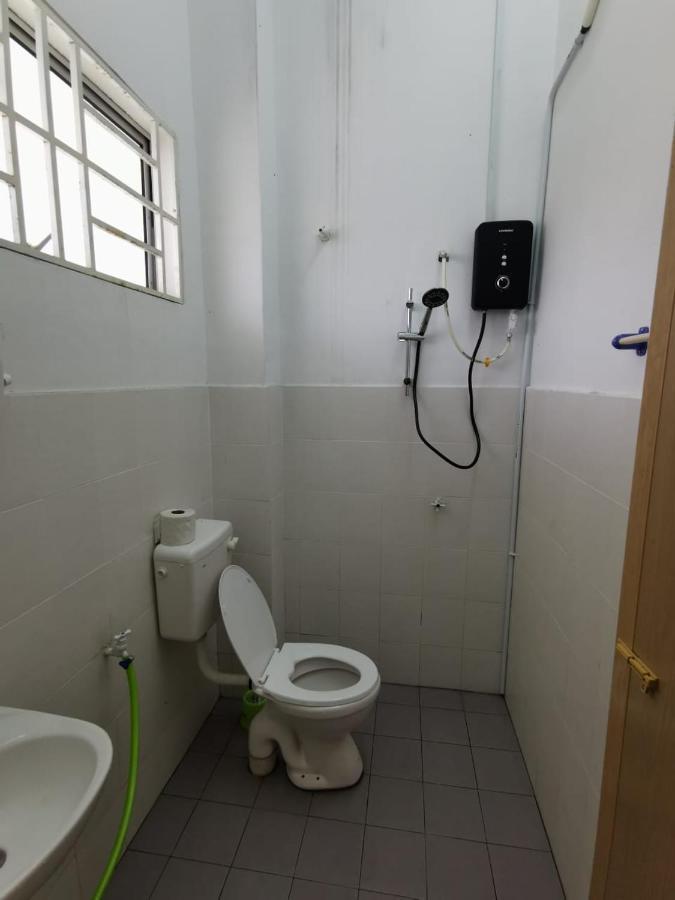 As'Cattleya Homestay Sepang Exteriör bild